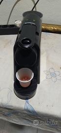 macchina caffè Nespresso Essenza 