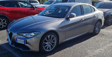Alfa Romeo Giulia 2.2 d 160cv AT8