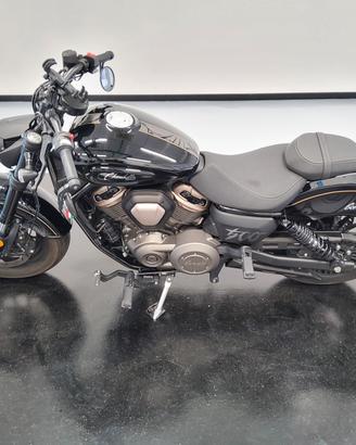 Benda Motorcycles Chinchilla 500 borse laterali in