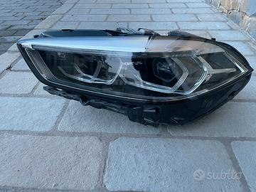 Faro siniatro Bmw F40