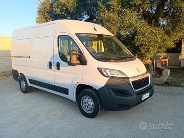 Peugeot Boxer 35Q L2H2 2.2 BHDi 140cv