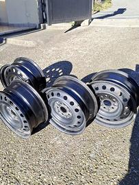 Cerchioni per gomme 205/55 R16