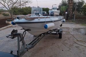 BARCA + CARRELLO/ MOTORE YAMAHA 40 CV/4 TEMPI