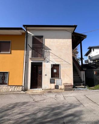 CASA INDIPENDENTE A SANTO STEFANO DEL SOLE