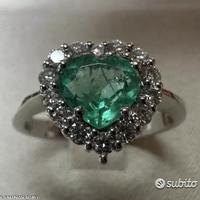 ANELLO ORO 18kt. DIAMANTI E SMERALDO COLOMBIANO