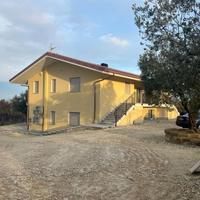 Appartamento a Arielli (CH)