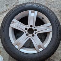 Gomme M+S  e Cerchi Yokohama 235/60/R17