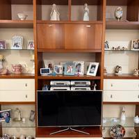 Parete attrezzata, splendida, in legno massello