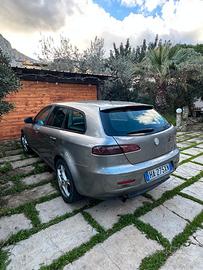 Alfa Romeo 159