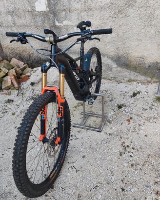 specialized 