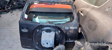 Cofano portellone posteriore terrios 2008