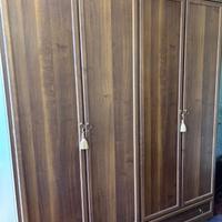 Armadio in legno 4 ante con cassetti 185x58