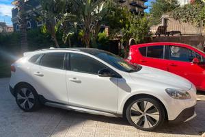 Volvo V40 D3 Cross Country 150 cv diesel