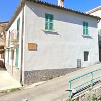 Appartamentino in paese con terreni agricoli