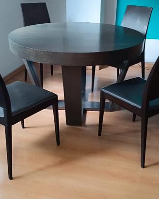 Tavolo in legno in rovere tabacco con sedie