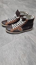 Scarpe sneakers uomo marroni n. 43 mai usate