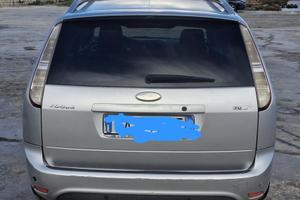 Ford Focus titanium  sw 1.6  10/2010