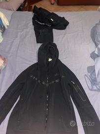 Tuta Tech nera completo