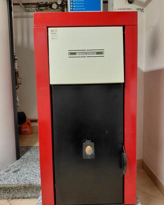 Caldaia edilcamin ottawa 24 kw usata pochissimo