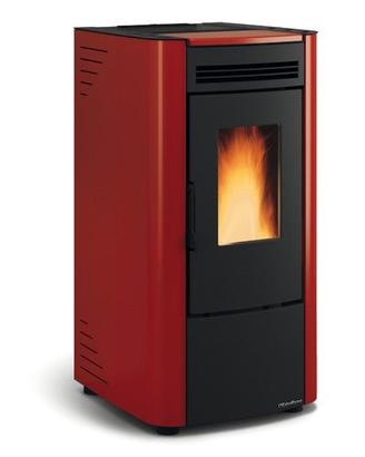 STUFA A PELLE KETTY 6,5 KW NORDICA EXTRAFLAME