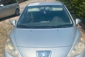 autovettura peugeot 207