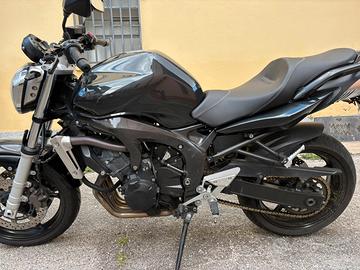 FZ6 Yamaha