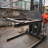 Ponte elevatore autoveicoli artigianale