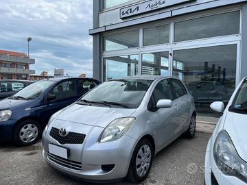 Toyota Yaris 1.4 D-4D 5 porte Sol