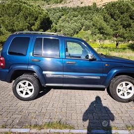 Jeep Cherokee 2.8  CRD SPORT ANNO 2005
