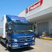 A597-Mercedes-Benz Atego 822 con furgonatura isote