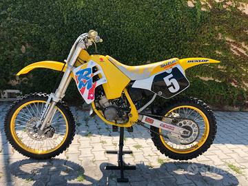 Suzuki RM 125 anno 1991