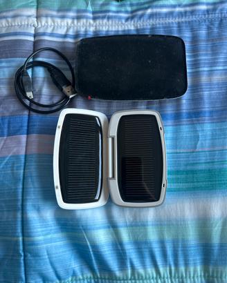 Carciabatterie portatile a energia solare