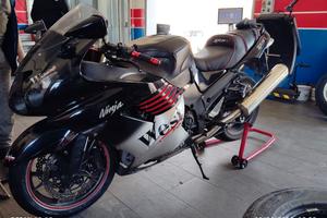  Kawasaki zzr 1400 ninja