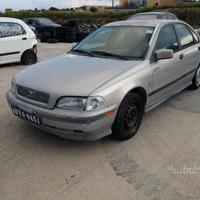 Volvo s40 1.9 td 2.0.0.0 ricambi
