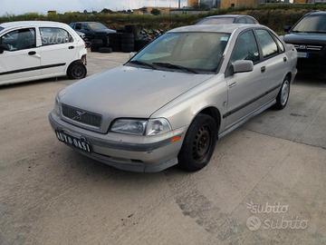 Volvo s40 1.9 td 2.0.0.0 ricambi