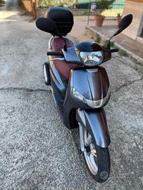 Peugeot Tweet 125 anno 2017