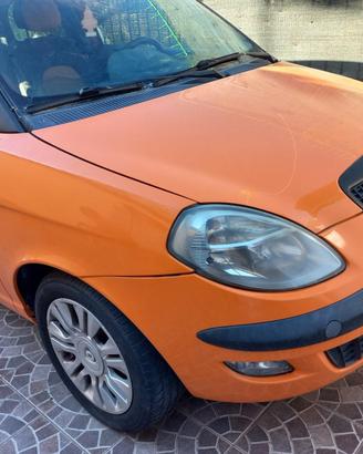 lancia Ypsilon 1200 benzina  80 cv