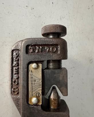 Pinza a crimpare capricorda non isolati