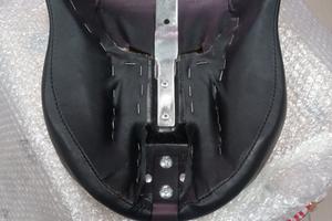 sella passeggero Harley Davidson sportster 