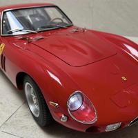 Centauria 1:8 - Ferrari 250 GTO