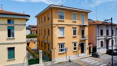 COMPLESSO A PISA