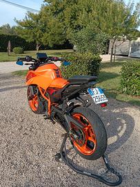 KTM Duke 390 2024