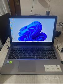 Asus x542u i7 (8 gen ) ssd