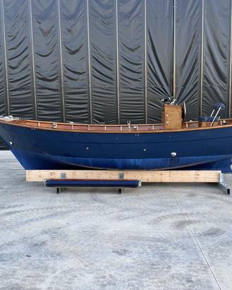 Splendido Gozzo 6m in Teak e Vetroresina