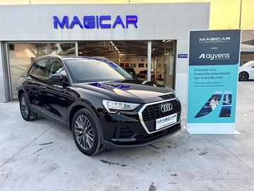 AUDI Q3 35 TDI S tronic Business Sport