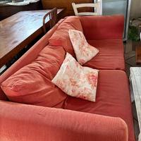 n.2 Divani - venduti anche singolarmente