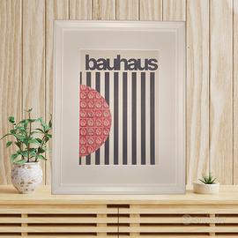 Quadro Bauhaus 40x30 con veri francobolli inglesi