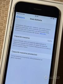 Apple iPhone 6. Batteria 100%. 64GB. Grigio Sidera