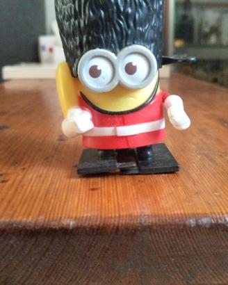 personaggio a tema Minion serie McDonald's