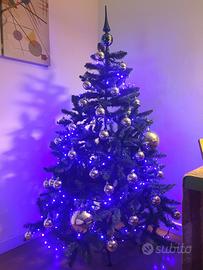 Albero di Natale - luci - palline - puntale